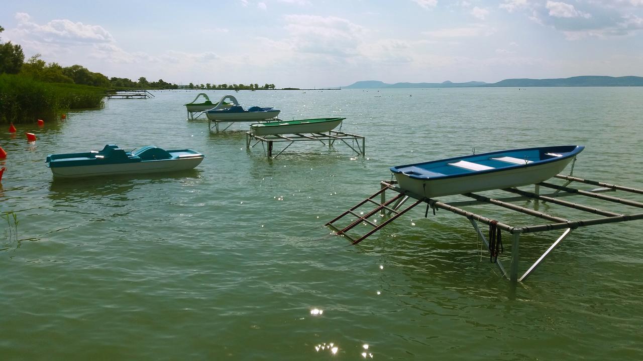 Hotel Otp Balatonszárszó Exterior foto